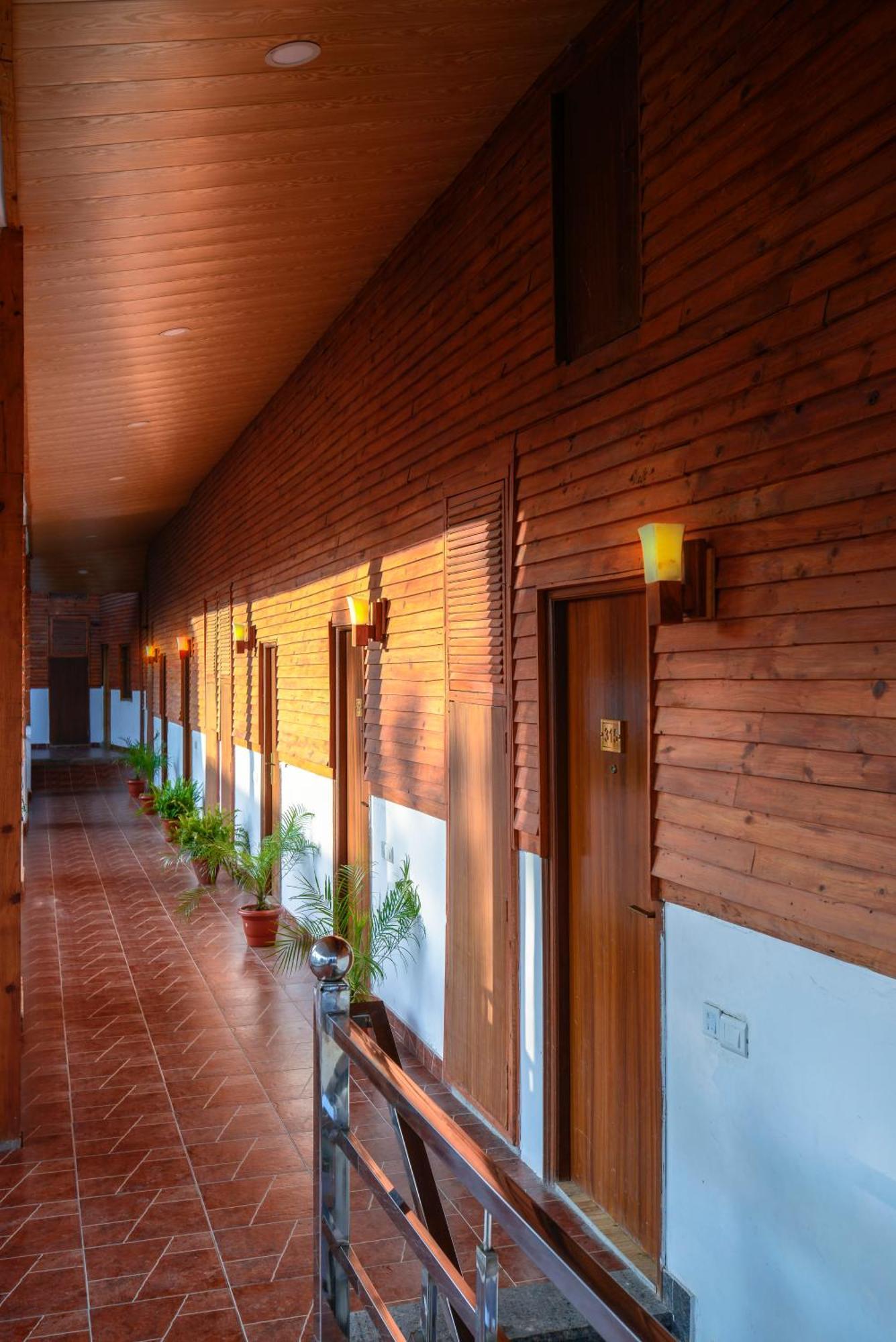 Treehouse Chail Villas Dış mekan fotoğraf